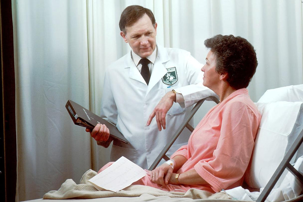 difference between rectal cancer and hemorrhoids